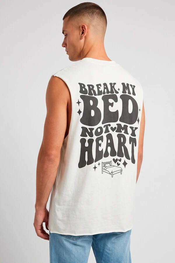 Cut Regata off white Bed Black
