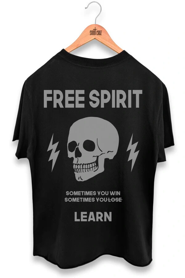 Camiseta preta Free