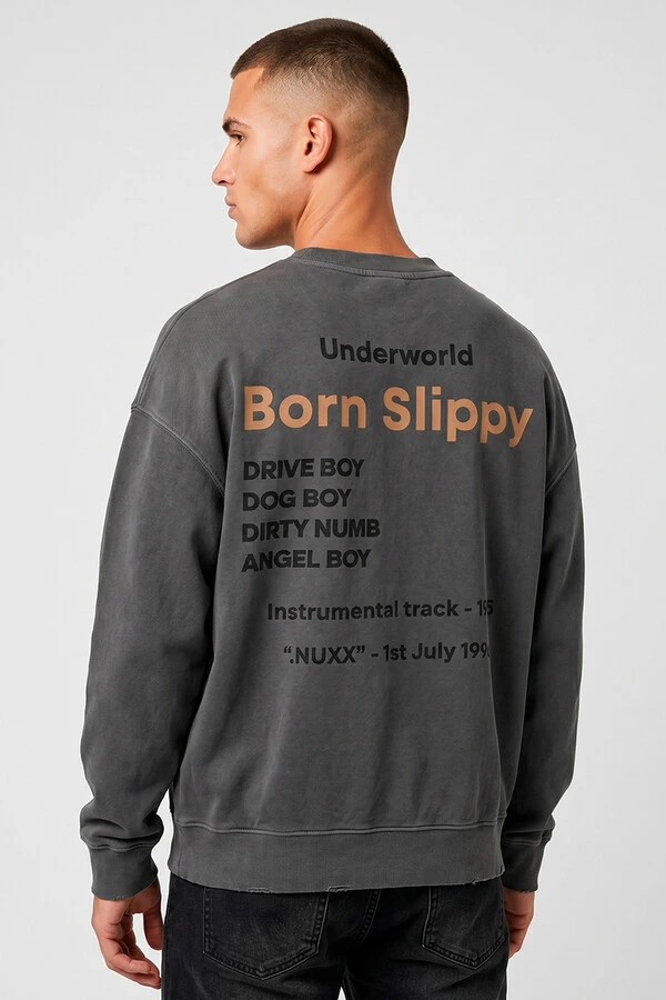 Blusa oversized de moletom estonado chumbo Born Slippy