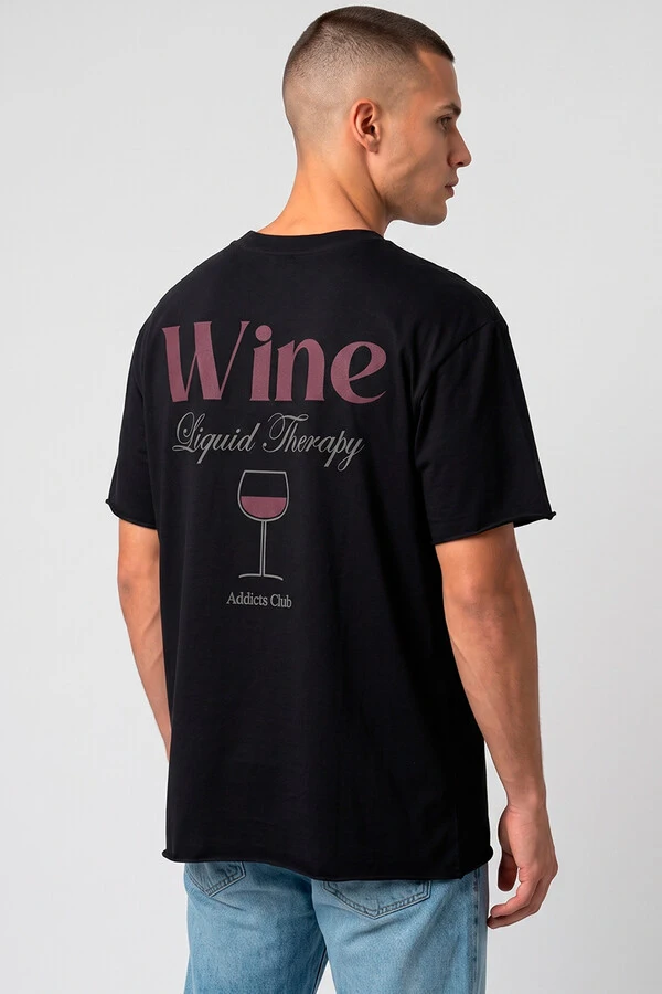 Camiseta preta Wine
