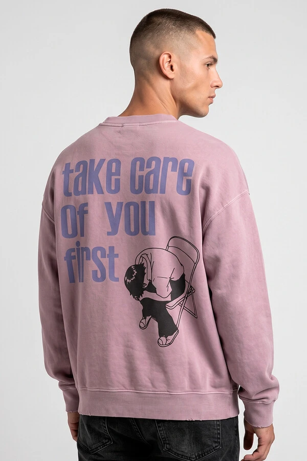Blusa oversized de moletom estonado lilás Take Care