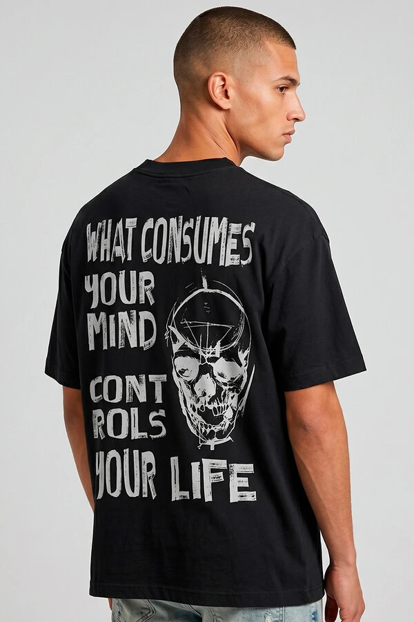 Camiseta oversized preta Controls