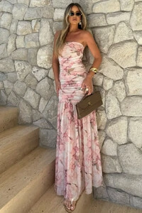 Vestido Thaci