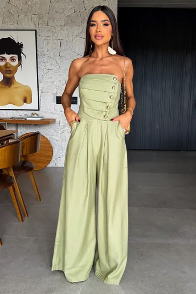 Foto Macacão Ventura