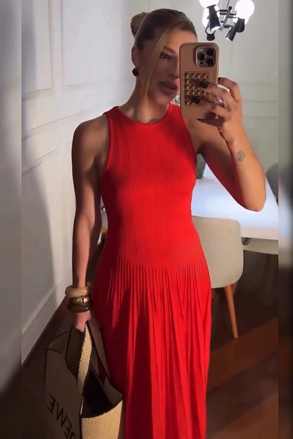 Vestido Plissado Tricot