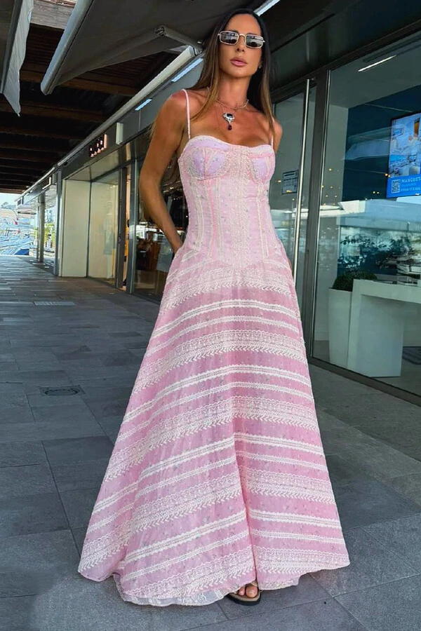 Vestido Village