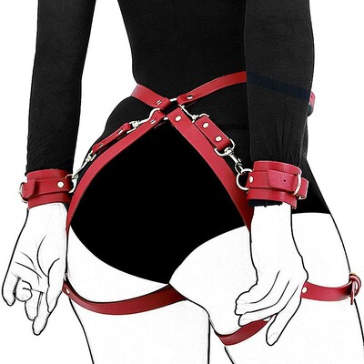 Foto Algema de Pulso com Cinta Harness em Couro e Metal para Coxa e Arreio
