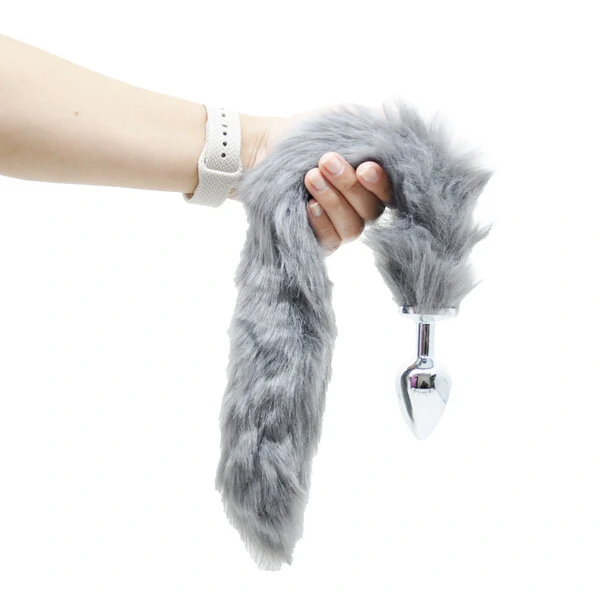 Plug Anal em Aço Inoxidável com Cauda Rabo de Pelúcia