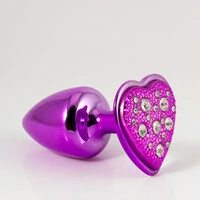 Plug Anal em Metal com Base de Coração Cravejada 7 cm x 3 cm