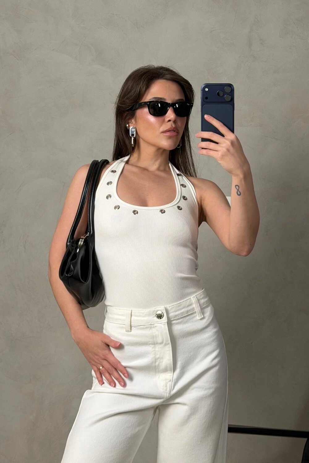 FotoBlusa Ribana Frente Única Ilhós