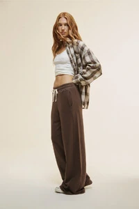 Calça Moletom Ampla Essential