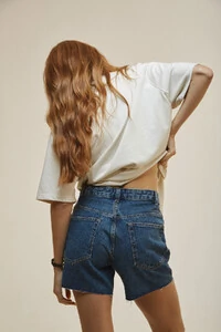 Bermuda Jeans Curta Cintura Média