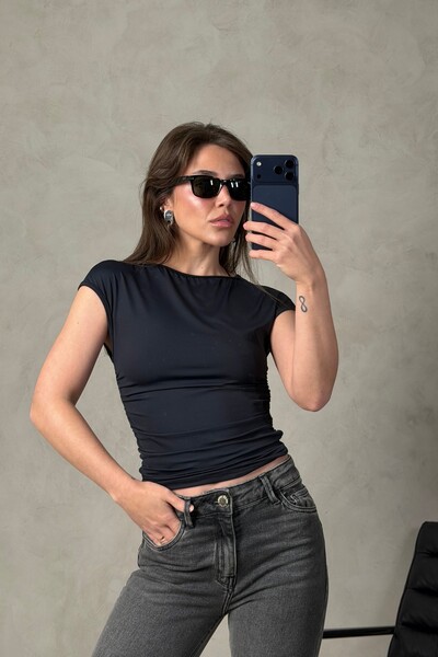 FotoBlusa Drapeada Justa Poliamida