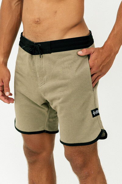 Foto Bermuda Comfort Moletinho Silver 17” Verde