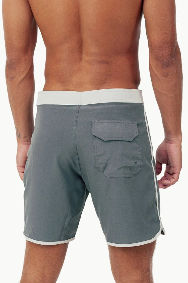 Boardshorts Silver Side Cut 18” Cinza Chumbo