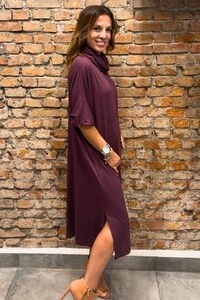 Vestido Gola Alta em Malha Mônaco