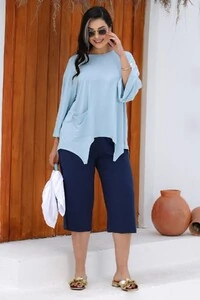 Blusa Assimétrica com bicos em malha Mila