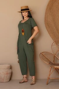 Macacão em malha crepiada com amarração Encanto