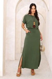 Blusa Decote Canoa Lisa