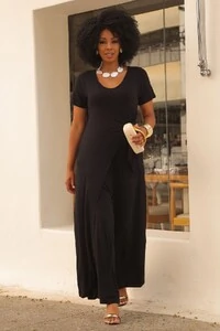 Macacão Pantalona Dulcinéia Manga Curta