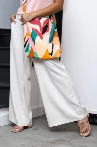 Calça Pantalona Sara em Crepe Soft