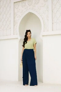Calça com Sobreposição Solare em malha