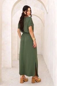 Blusa Decote Canoa Lisa