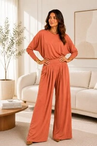 Blusa Morcego Manga Longa em Fluity