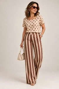 Calça Pantalona Sara em Crepe Soft