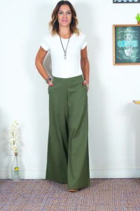 Calça Pantalona Sara em Crepe Soft