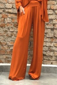 Calça Pantalona Lisa