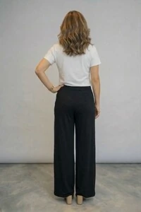 Calça Valentina com Sobreposição