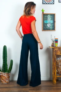 Calça Pantalona Sara em Crepe Soft