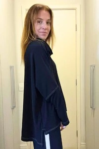 Blusa em Moletinho Gola Alta Louise