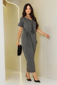 Macacão Encanto com amarração lateral em malha