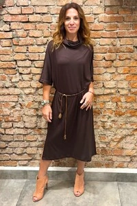 Vestido Gola Alta em Malha Mônaco