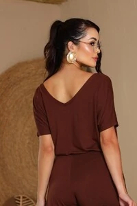 Blusa Decote V Frente e Costas