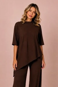 Blusa Livia com golinha assimétrica em malha