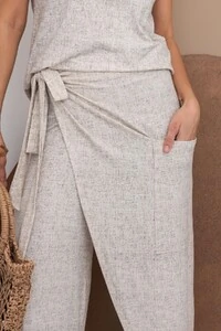 Calça com Sobreposição Solare em malha