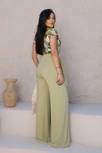 Calça com Sobreposição Solare em malha