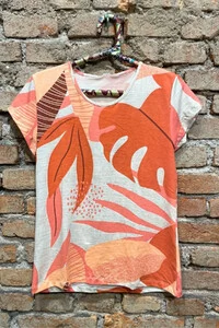 Blusa Básica Manga Curta Estampada