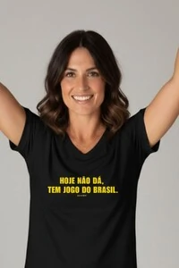 Blusa Decote V - Coleção COPA