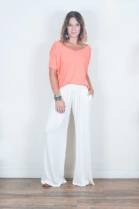 Blusa Decote V Frente e Costas Lisa