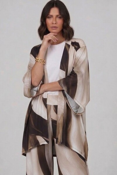 Foto Kimono Paola em Flutiy