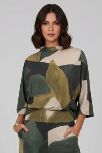 Foto Blusa Bianca em Fluity