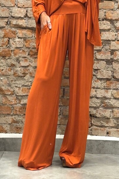 Foto Calça Pantalona Lisa