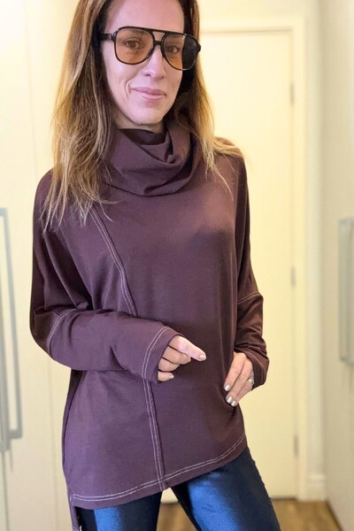 Foto Blusa em Moletinho Gola Alta Louise