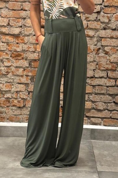 Foto Calça Pantalona Lisa