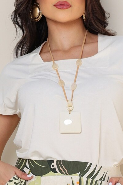 FotoBlusa Decote Quadrado em Malha Lily