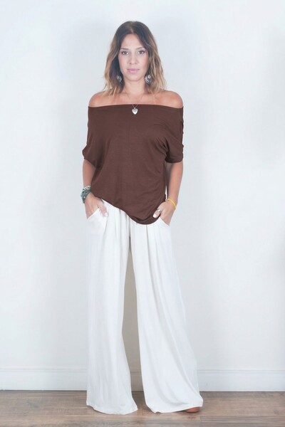 FotoBlusa Decote Canoa Lisa